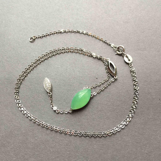 冰种阳绿翡翠马眼锁骨链18k白金钻石镶嵌 商品图2