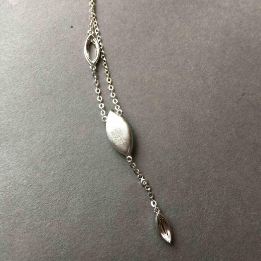 冰种阳绿翡翠马眼锁骨链18k白金钻石镶嵌 商品图3