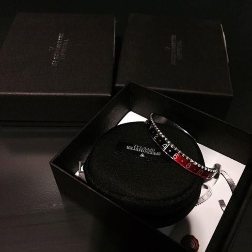 北京仓｜Speedometer-Black&Red Steel-手镯［意大利设计师］ 商品图3