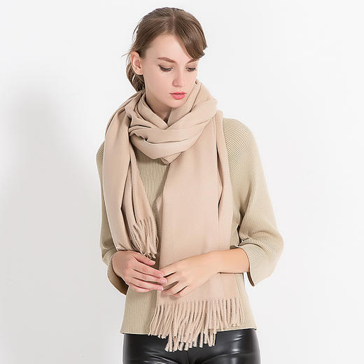 围巾女秋冬新款sky380克纯色保暖羊绒流苏学生情侣围巾披肩女士