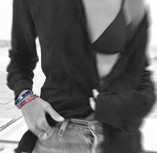 北京仓｜Speedometer-Steel-Christmas Red 手镯［意大利设计师］ 商品图4