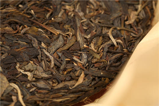 韵致温婉 甜柔细腻  斗记·玉斗（2014） 商品图8