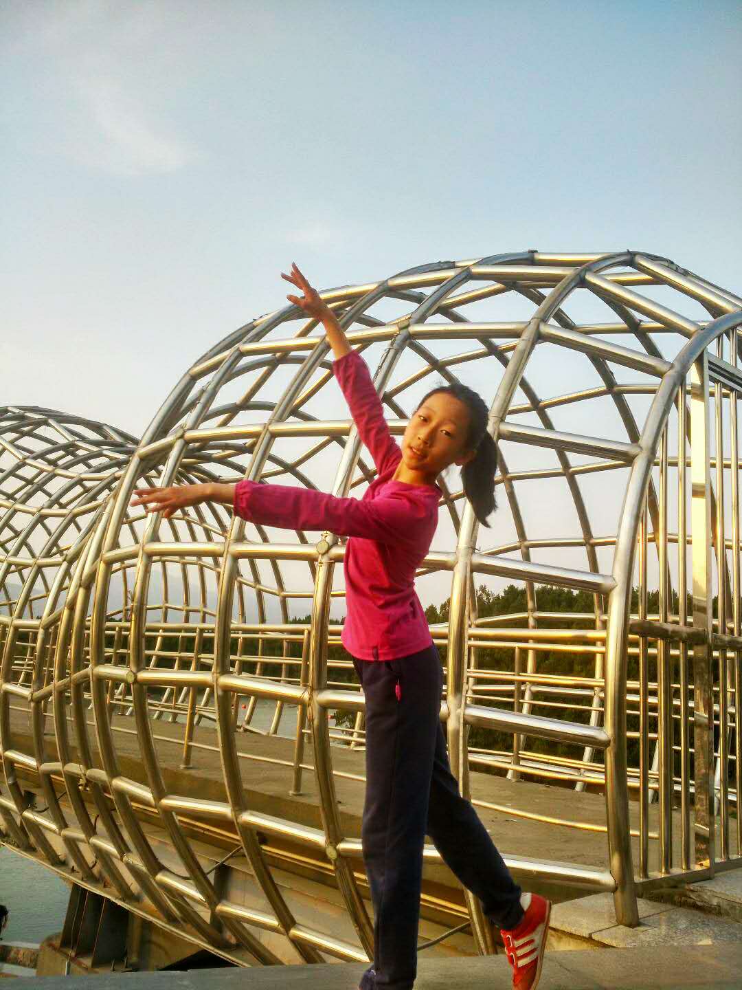 博乐小主播－－窦小晰专栏