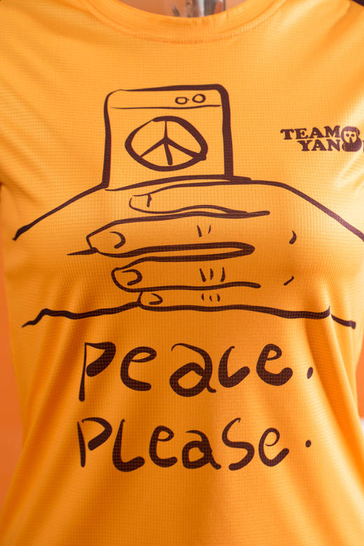 严素跑步TEE,世界和平,女款特价不退换,蓝/黄,轻量 短袖T恤 速干快干 ,严素态度 商品图6