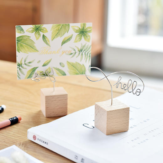 字母造型便签名片座复古简约木质便条夹留言夹创意照片夹小夹摆件