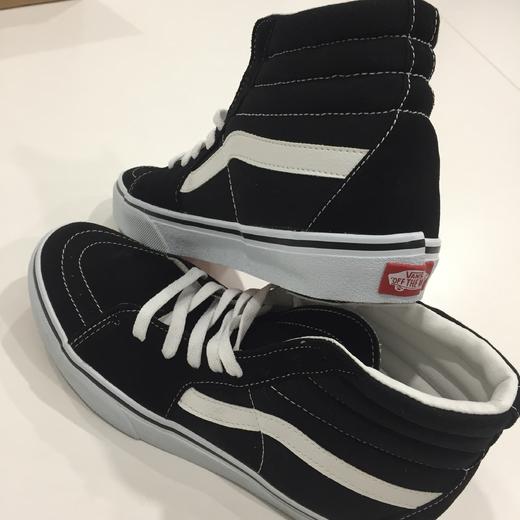 【正品vans sk8-hi v38cl日版黑标限量】经典黑白高帮休闲鞋