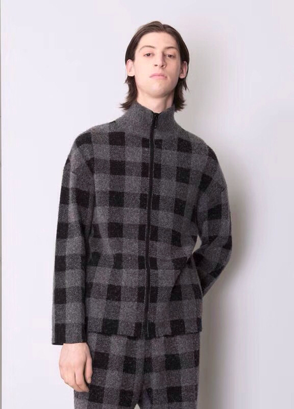牛货巴黎世家男士格子外套