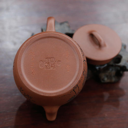 【观鱼知 道性,养鹤悟 禅心】吴秋平大师手工紫砂壶