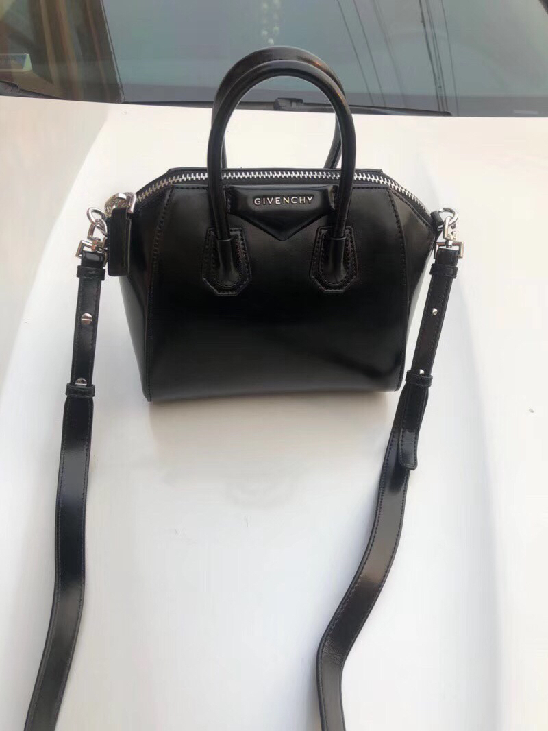 免税店正品 纪梵希钻石包mini款 牛皮