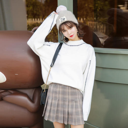 【服饰鞋包】冬款韩版拼接打底衫胖mm大码女装宽松套头毛衣 商品图0