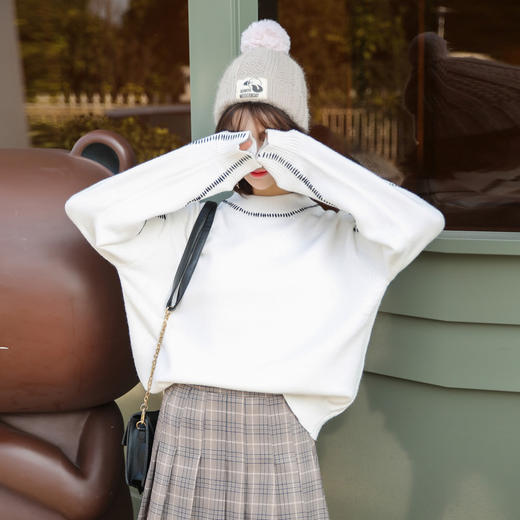 【服饰鞋包】冬款韩版拼接打底衫胖mm大码女装宽松套头毛衣 商品图1