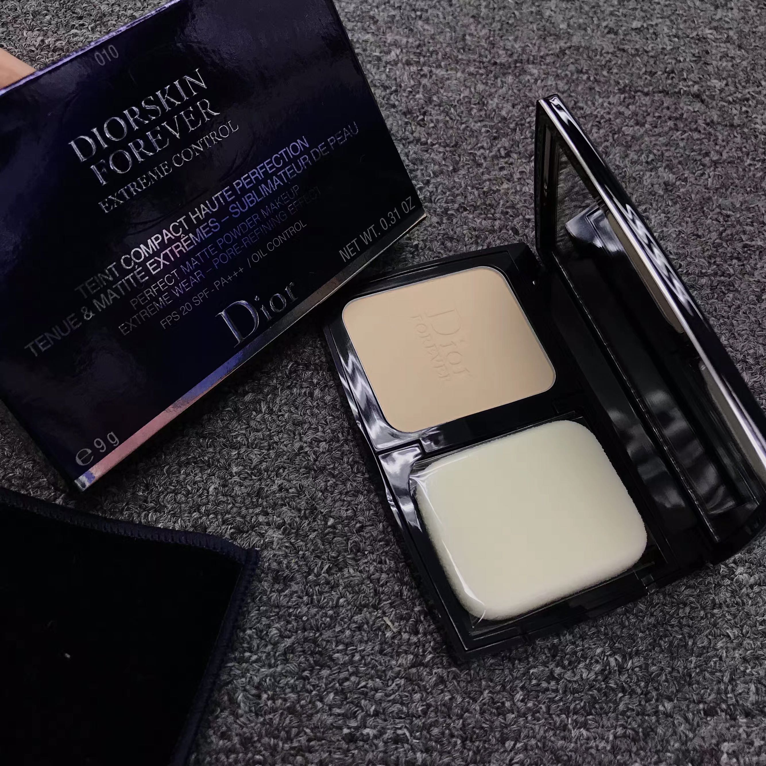 包邮迪奥凝脂恒久保湿控油粉饼9g