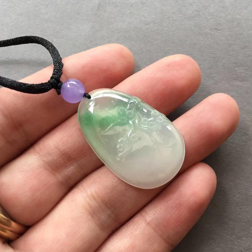冰种阳绿翡翠梅牌 商品图3