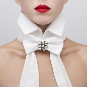 北京仓｜Catherine Osti-Colette-White 领饰［法国设计师］