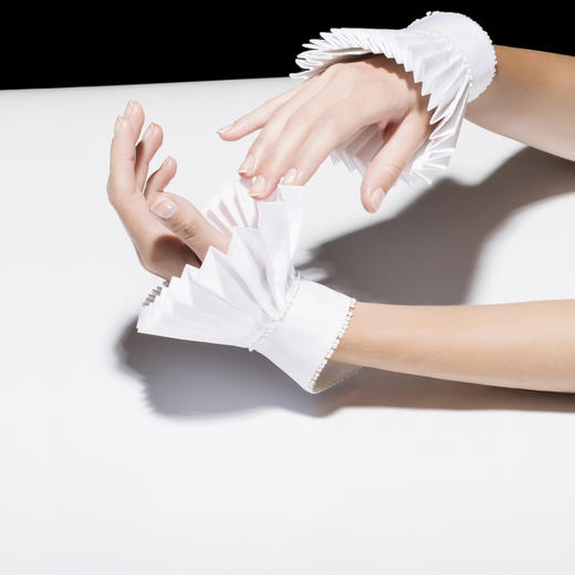 北京仓｜Catherine Osti-Véronique-White经典款 袖饰［法国设计师］ 商品图4