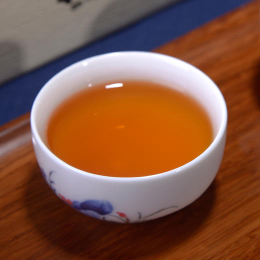 正山小种红茶茶叶 武夷山蜜香型 大师之作 散装茶叶礼盒装500g 商品图3
