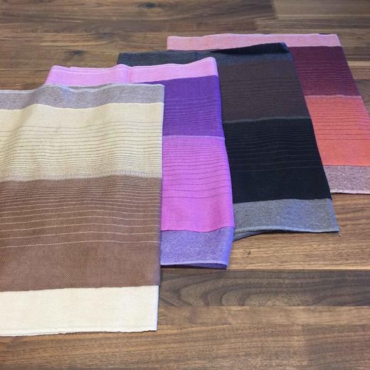 羊绒披肩 羊绒 桑蚕丝 金属丝（原价980） 商品图0