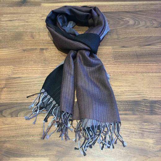 羊绒披肩 羊绒 桑蚕丝 金属丝（原价980） 商品图7