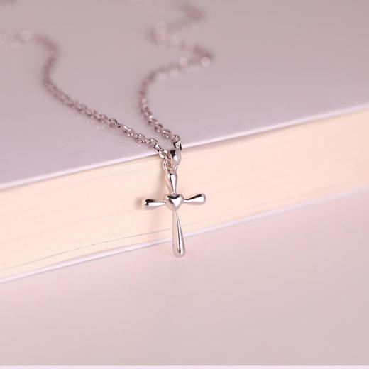 灵语925纯银十字架项链女爱心吊坠基督教饰品锁骨链 商品图3