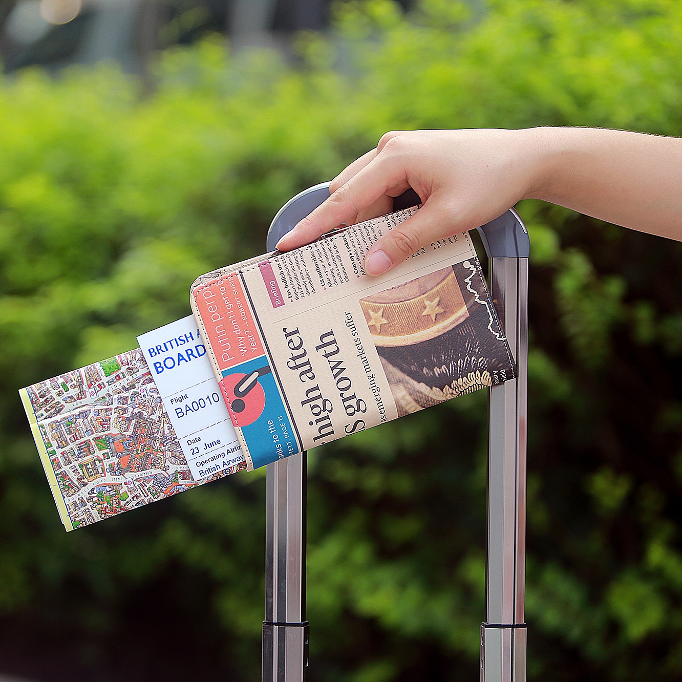 FT【最美旅行】FT报纸护照夹