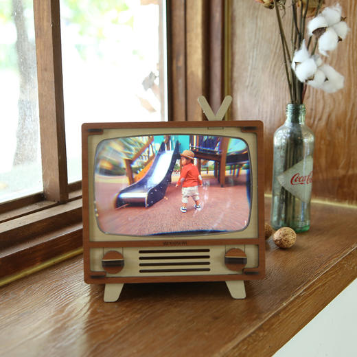 韩国原装进口WOODSUM木质拼装复古电视丨胶卷相机丨古典式闹钟   韩国原装进口|天然原木|不用黏贴剂可拍照|可当钟表使用 商品图2