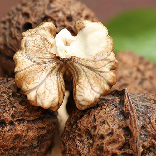 2018年新货精选云南高山野生老树核桃5斤3斤2斤1斤多规格紫皮核桃原