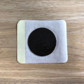 「 穴位贴 」  简单方便；随身携带