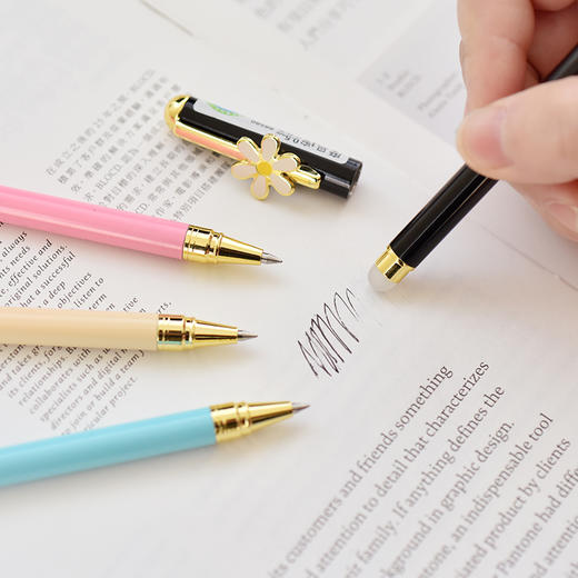 三年二班唯美少女心可擦笔05mm学生中性笔黑水笔可擦性魔易擦笔