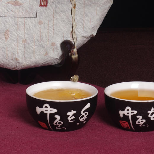 传奇会传人作系列  特级福鼎白茶 贡眉寿眉 太姥山陈年老白茶礼盒装300g 商品图2