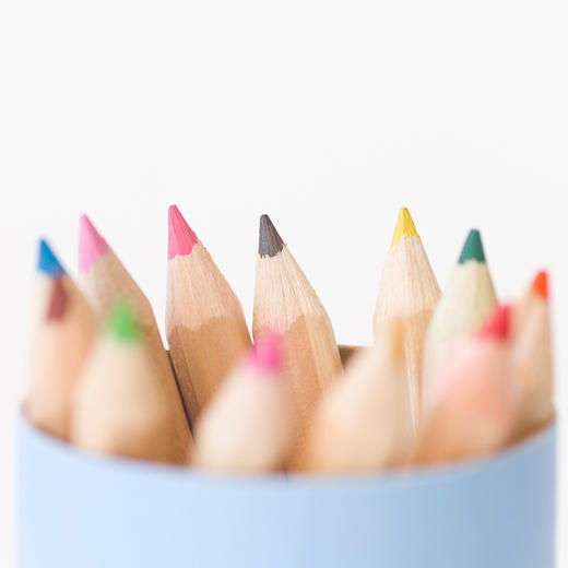 得力 桶装迷你彩色铅笔12/24色 学生绘画彩铅 内含卷笔刀 6498/99