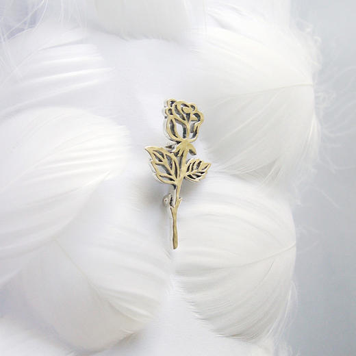  沙仑玫瑰  / 925银胸针【定制：7-15天】 ○ 箭儒工房 商品图1