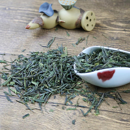 【江南六雨茶】青峰 色泽墨绿 条形匀整 净味醇和100g