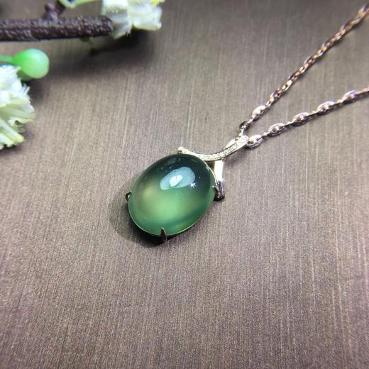 d54739葡萄石吊坠