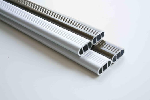 【自营】留存道衣橱加厚太空铝材质定制衣杆衣通 商品图1