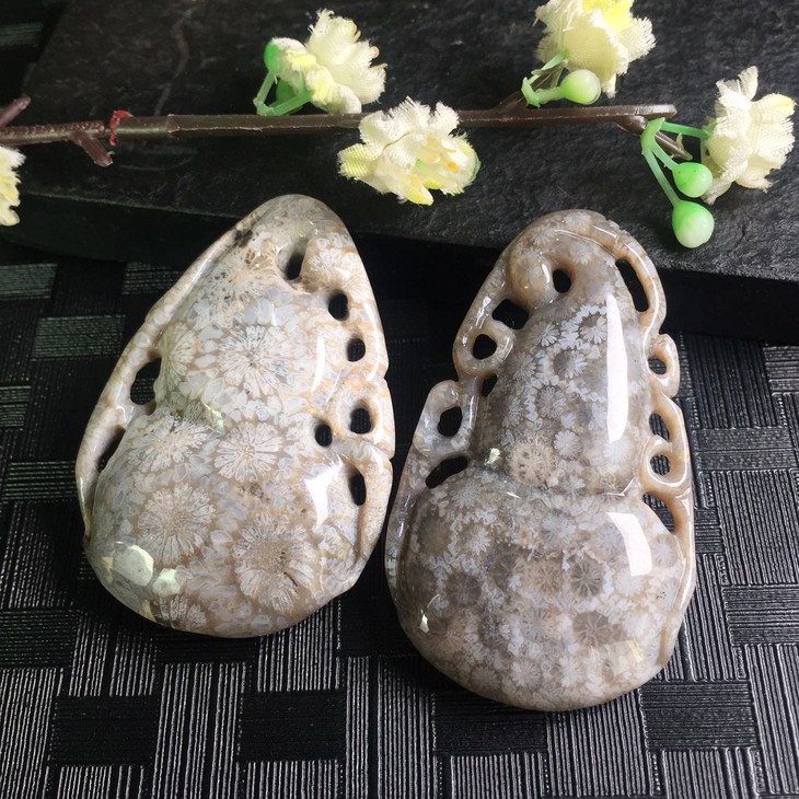 d44428海南玉化珊瑚玉葫芦吊坠