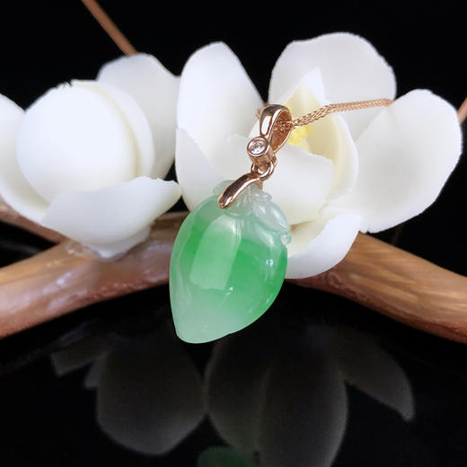 一月新品小物怡情悦心翡翠桃子