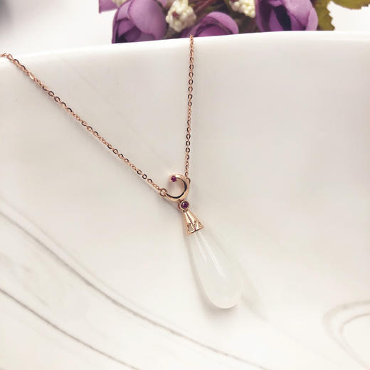 18玫瑰金白玉项链-玲珑水滴 10*25mm - 玖馥珠宝