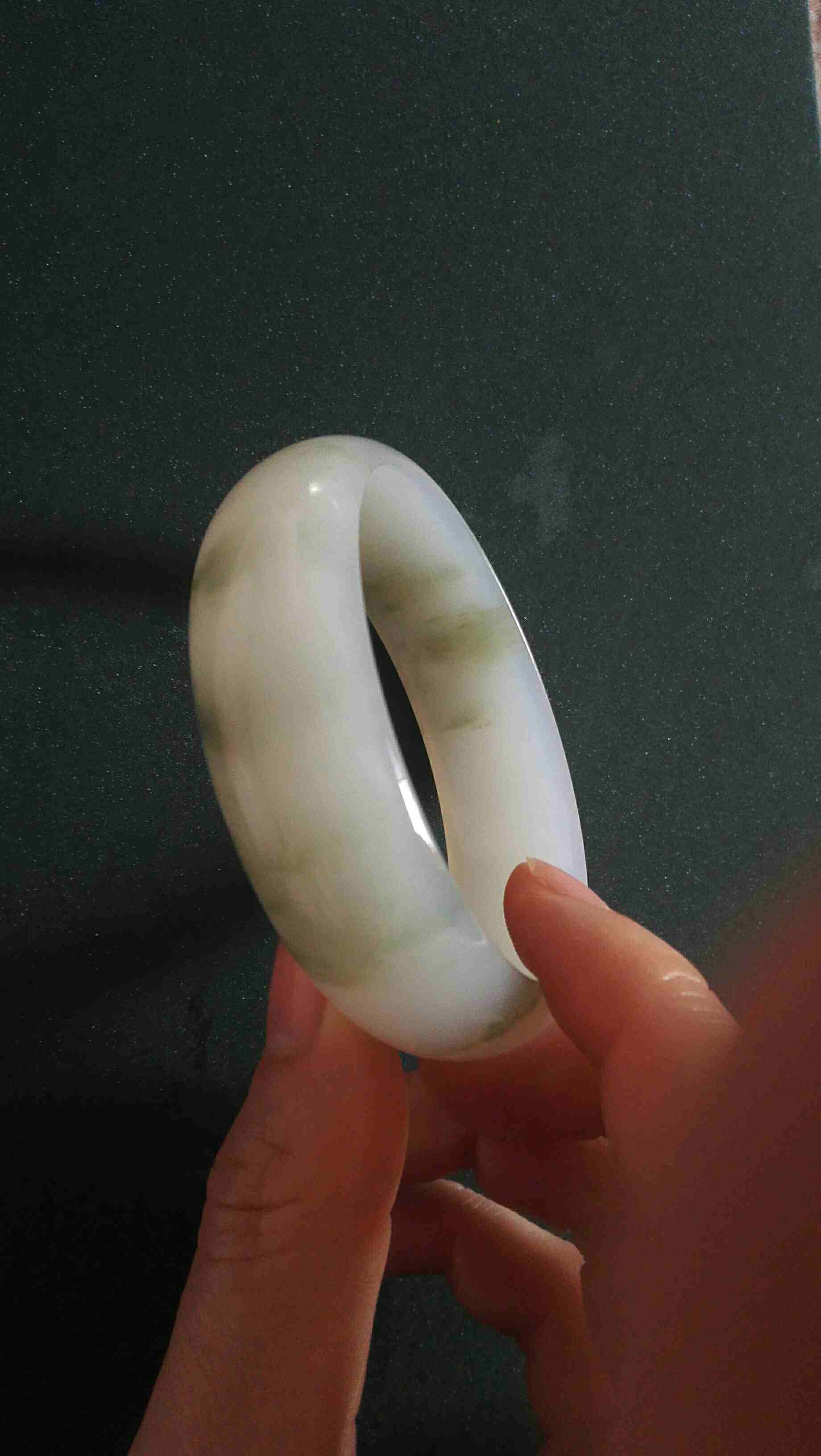 天然玉石天山翠手镯内径55mm
