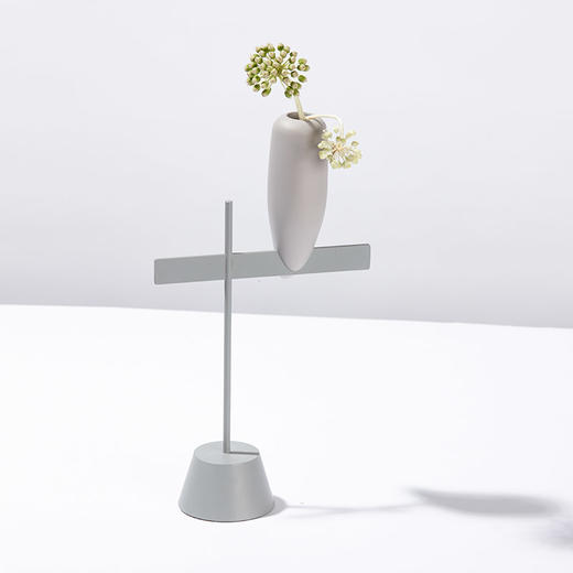 哲品 鸟鸣系列花器家居摆件创意简约现代树脂花器不锈钢花架 商品图2