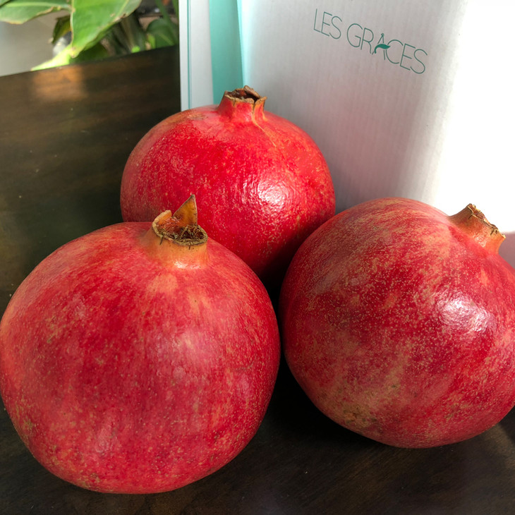 以色列红宝石石榴果皮嫣红漂亮果形饱满晶莹如宝石般的籽粒