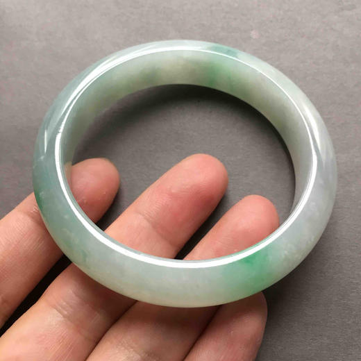 细糯种飘阳绿翡翠手镯56 商品图0