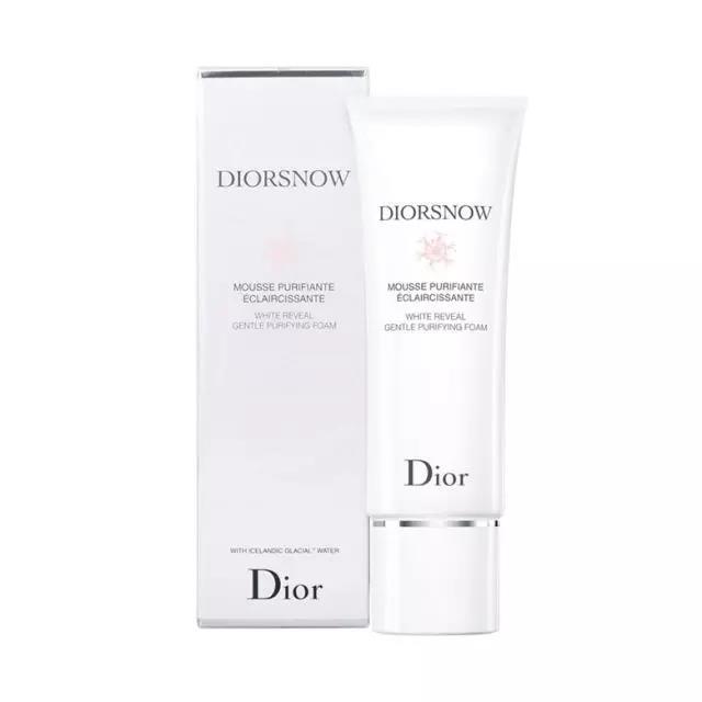 mousse purifiante eclaircissante dior