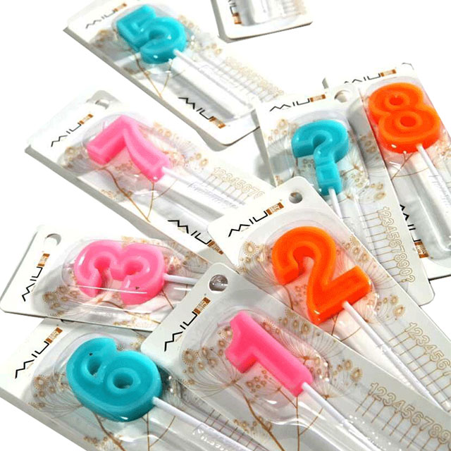 数字蜡烛（颜色随机）