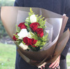 幸福里丨6朵红玫瑰5朵白玫瑰 商品缩略图0