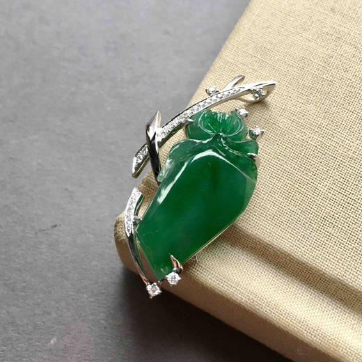 亭亭玉立，设计师款吊坠胸针两用翡翠首饰18k白金钻石镶嵌 商品图1