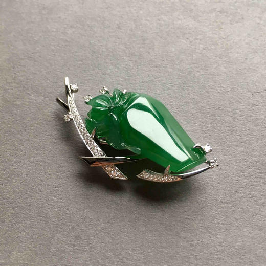 亭亭玉立，设计师款吊坠胸针两用翡翠首饰18k白金钻石镶嵌 商品图0