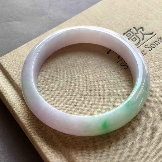 春带彩的翡翠手镯，糯种紫罗兰加阳绿56 商品图3