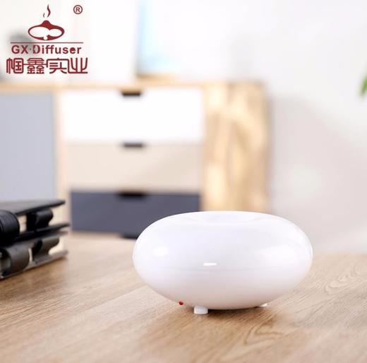 【香薰机】GX.Diffuser帼鑫木纹香薰灯家用加湿器100ML木纹香薰机 商品图1