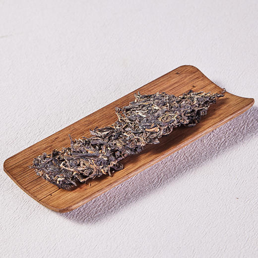 龙润丨2007年普洱茶 生茶 印象紫饼 357g 商品图1