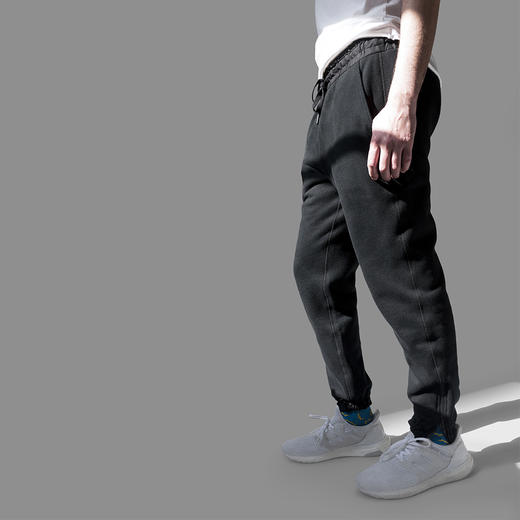 Wonder几合系列-抓绒长袖绒束腳运动裤-黑-Lounge Pants 商品图1
